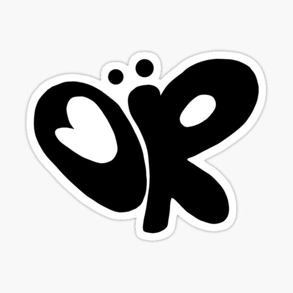 Olivia Rodrigo inspired charm bracelet - Picture 8 of 8